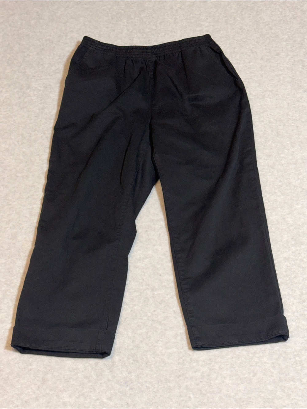 Wishlist Apparel Black Cotton Straight Leg Cropped Pants - Women's L